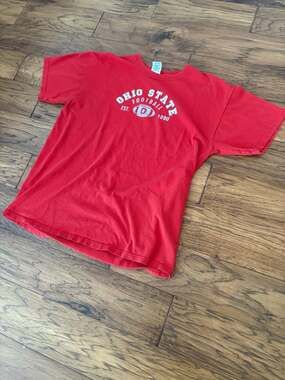 🔥 Ohio State Football Tee – EST. 1890 Buckeyes Red | Gildan Heavy Cotton L